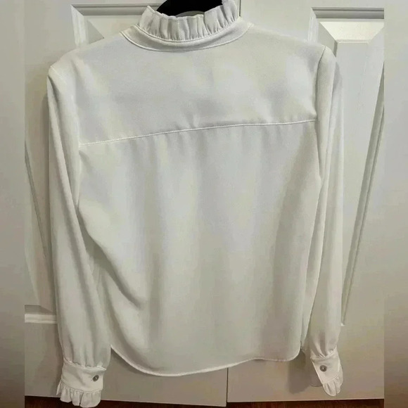 Fifteen Twenty White Button Up Shirt Blouse size XSmall - Picture 7 of 8